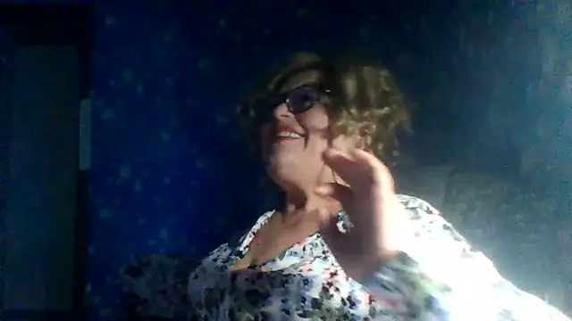 Snapshot of Milaniya606 chatting on 19, 11, 2025 Milaniya606 online show from 19, 11, 2025