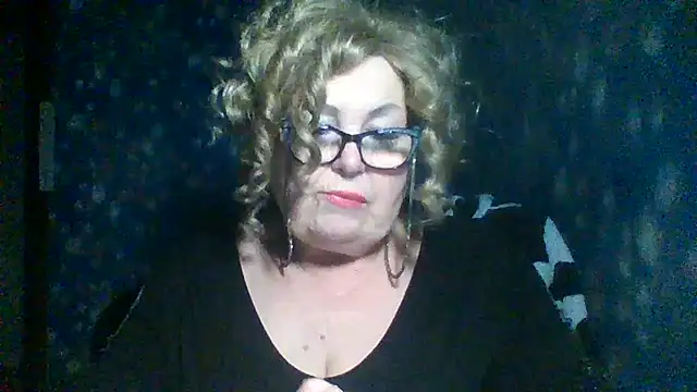 Snapshot of Milaniya606 chatting on 1, 12, 2025 Milaniya606 online show from 1, 12, 2025