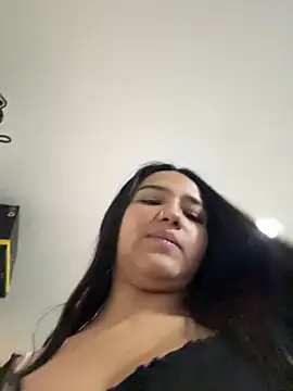 Snapshot of Samantha_firee chatting on 9, 3, 2026 Samantha firee online show from 9, 3, 2026