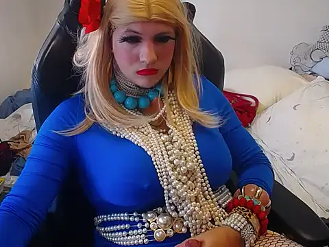 Snapshot of VanesaCrossic chatting on 21, 7, 2026 VanesaCrossic online show from 21, 7, 2026