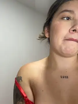 Snapshot of Eve_Miiller chatting on 31, 3, 2026 Eve Miiller online show from 31, 3, 2026