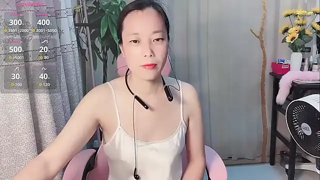 Snapshot of Lingling-Baby520 chatting on 29, 5, 2026 Lingling-Baby520 online show from 29, 5, 2026