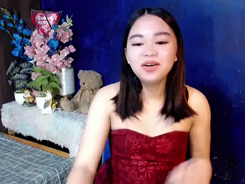 lustfullakim online show from 10, 3, 2026