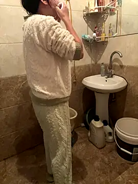 Snapshot of daaqnn chatting on 6, 11, 2025 daaqnn online show from 6, 11, 2025