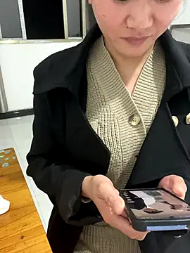 Snapshot of daaqnn chatting on 27, 11, 2025 daaqnn online show from 27, 11, 2025