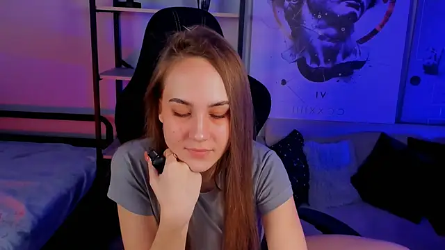 Snapshot of ElinVale chatting on 14, 11, 2025 ElinVale online show from 14, 11, 2025