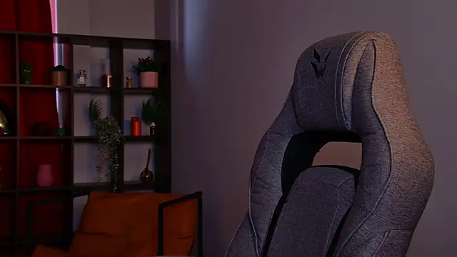 ElinVale online show from 8, 4, 2026