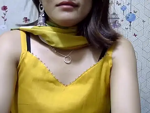 Snapshot of maira_33 chatting on 8, 2, 2026 maira 33 online show from 8, 2, 2026