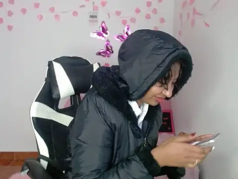 Snapshot of Samanta_777 chatting on 29, 11, 2025 Samanta 777 online show from 29, 11, 2025