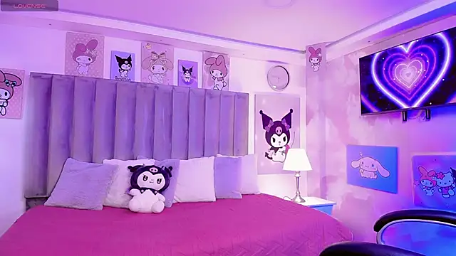 ClaudiaSophia online show from 4, 2, 2026