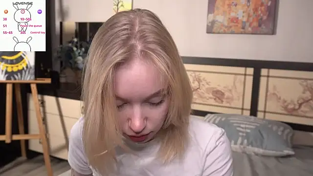 Snapshot of ShanelTunon chatting on 27, 11, 2025 ShanelTunon online show from 27, 11, 2025