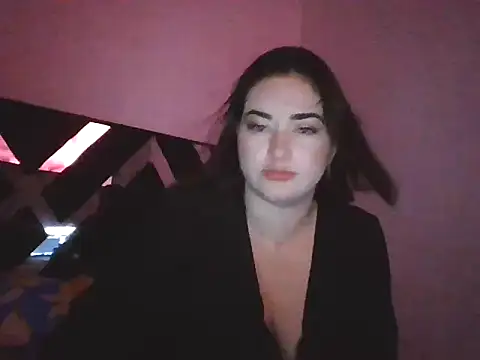 Snapshot of Romina_foxxx_ chatting on 13, 11, 2025 Romina foxxx online show from 13, 11, 2025