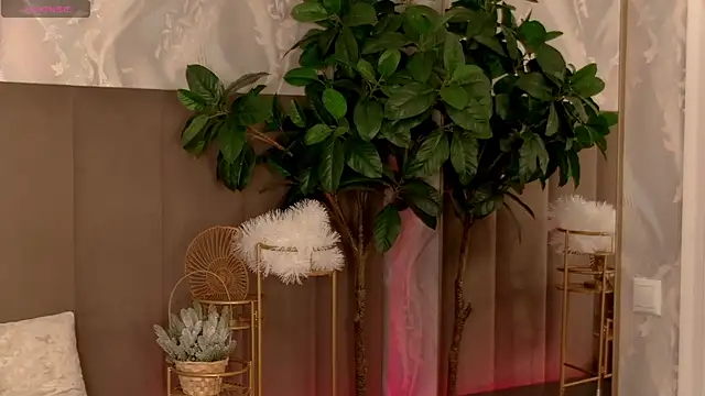 Snapshot of NaomiAster chatting on 16, 1, 2026 NaomiAster online show from 16, 1, 2026