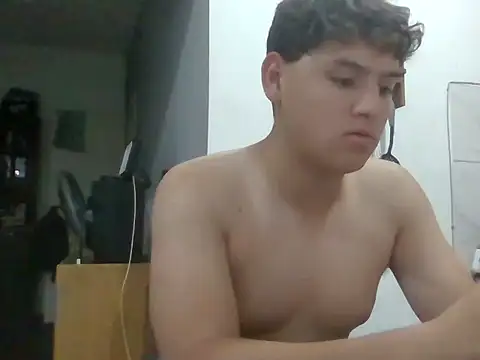 Myboy0020 online show from 24, 11, 2025