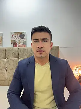 Snapshot of Chris_Clarck chatting on 13, 11, 2025 Chris Clarck online show from 13, 11, 2025