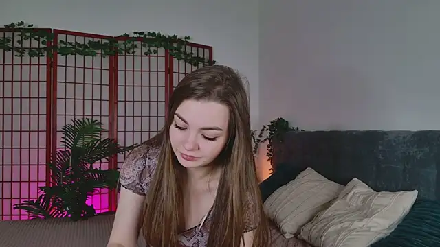 AmyLune online show from 2, 12, 2025