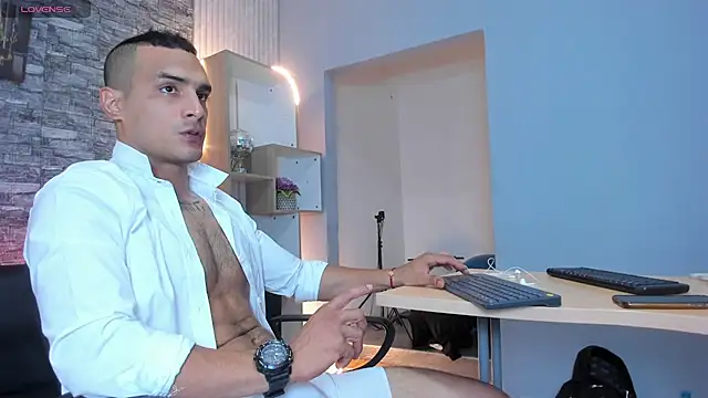 Snapshot of blaze_phoenix chatting on 1, 11, 2025 blaze phoenix online show from 1, 11, 2025