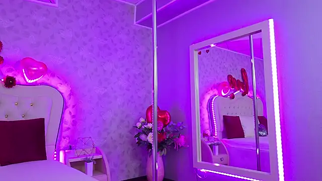 GracieCute online show from 13, 2, 2026