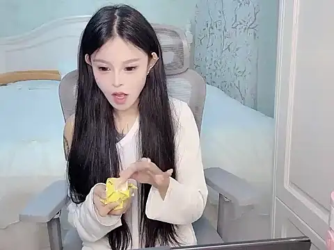 Snapshot of Titoo-170 chatting on 24, 11, 2025 Titoo-170 online show from 24, 11, 2025