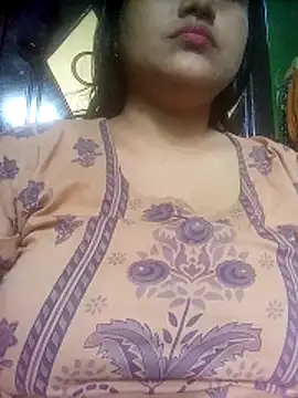 Snapshot of Tina_250 chatting on 19, 4, 2026 Tina 250 online show from 19, 4, 2026