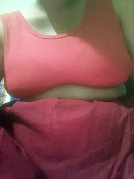 Snapshot of Tina_250 chatting on 9, 5, 2026 Tina 250 online show from 9, 5, 2026