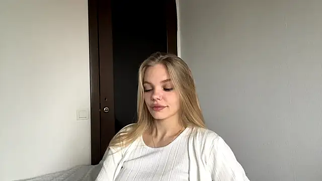 SweetAmelia69 online show from 22, 11, 2025