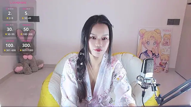 Abby-6 online show from 17, 11, 2025