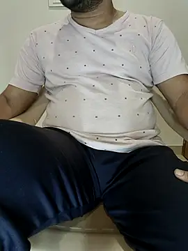 Snapshot of funnyboy_069 chatting on 18, 12, 2025 funnyboy 069 online show from 18, 12, 2025