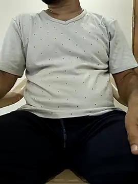 Snapshot of funnyboy_069 chatting on 24, 2, 2026 funnyboy 069 online show from 24, 2, 2026