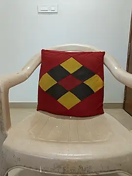 Snapshot of funnyboy_069 chatting on 10, 4, 2026 funnyboy 069 online show from 10, 4, 2026