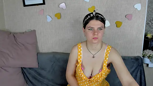 Snapshot of Zorianaa chatting on 7, 5, 2026 Zorianaa online show from 7, 5, 2026