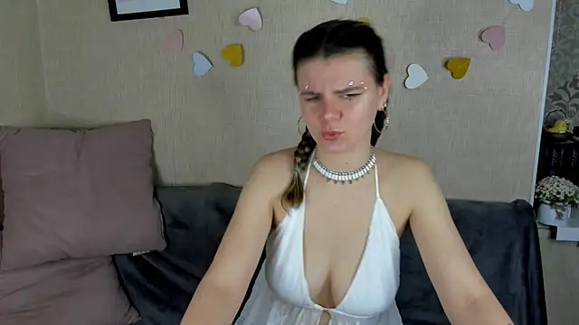 Snapshot of Zorianaa chatting on 10, 5, 2026 Zorianaa online show from 10, 5, 2026