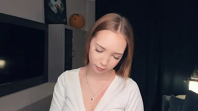 MerlePalaia online show from 12, 11, 2025