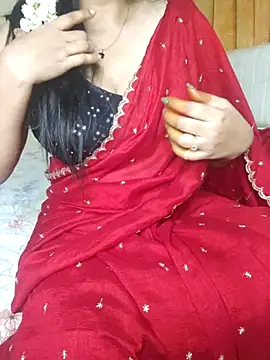 Snapshot of mouni499 chatting on 25, 5, 2026 mouni499 online show from 25, 5, 2026