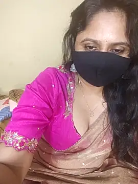Snapshot of mouni499 chatting on 31, 5, 2026 mouni499 online show from 31, 5, 2026