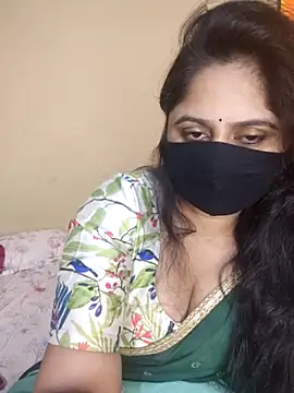 Snapshot of mouni499 chatting on 16, 6, 2026 mouni499 online show from 16, 6, 2026