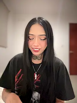 Snapshot of JIORYOvO chatting on 13, 11, 2025 JIORYOvO online show from 13, 11, 2025