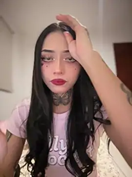 JIORYOvO online show from 5, 4, 2026