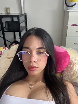 Milleradhara24 online show from 18, 4, 2026