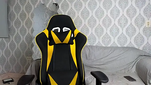 Snapshot of Boy_savoy chatting on 1, 12, 2025 Boy savoy online show from 1, 12, 2025