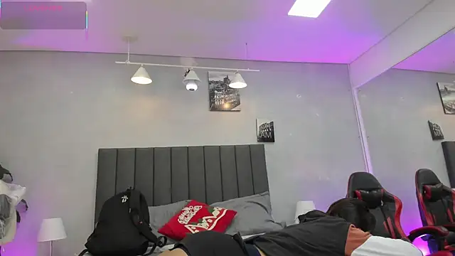 Snapshot of kendra_london chatting on 10, 1, 2026 kendra london online show from 10, 1, 2026