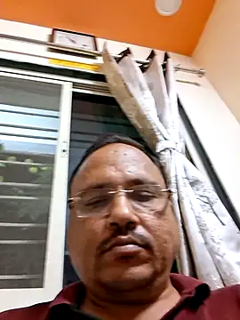 suraj696 online show from 4, 11, 2025