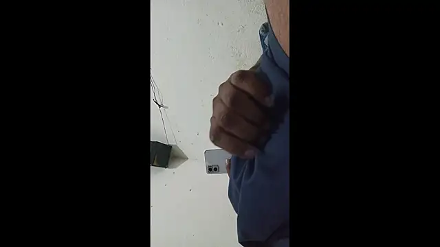 Snapshot of negrocomomisuerte chatting on 13, 11, 2025 negrocomomisuerte online show from 13, 11, 2025