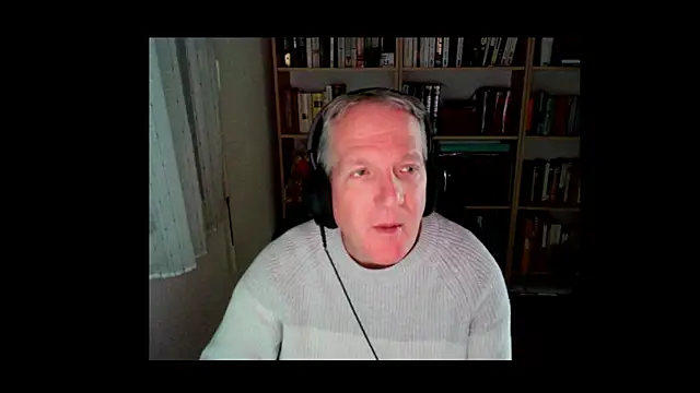 Snapshot of ChocolatMilka44 chatting on 3, 11, 2025 ChocolatMilka44 online show from 3, 11, 2025