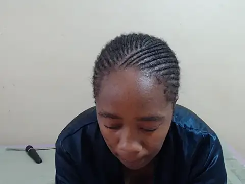 Snapshot of SexyLipss_ chatting on 14, 2, 2026 SexyLipss online show from 14, 2, 2026