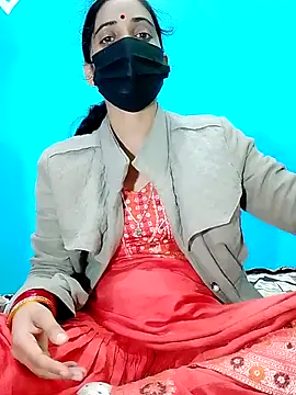 Snapshot of New_Married_Couple chatting on 3, 11, 2025 New Married Couple online show from 3, 11, 2025