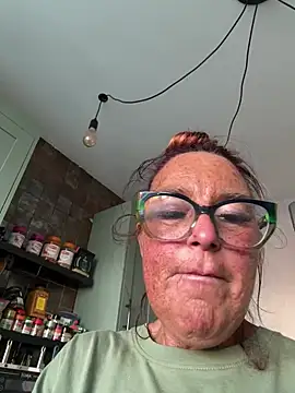 Snapshot of Angel-LinaX chatting on 20, 7, 2026 Angel-LinaX online show from 20, 7, 2026