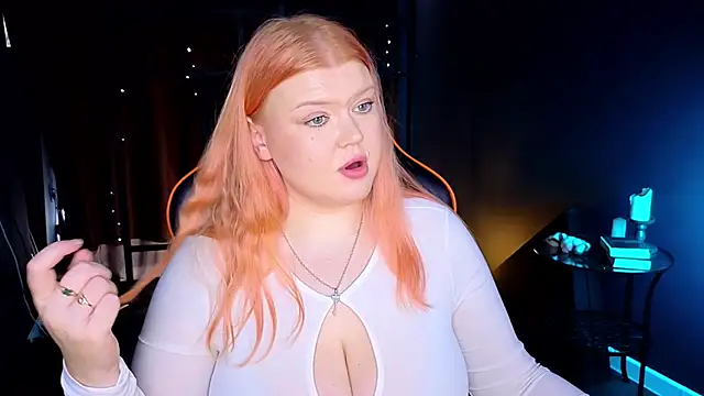 Snapshot of AriettaHeart chatting on 28, 11, 2025 AriettaHeart online show from 28, 11, 2025