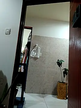 PaulinaLondra2 online show from 3, 12, 2025