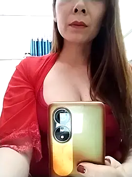 Snapshot of BeyeuCii99 chatting on 3, 11, 2025 BeyeuCii99 online show from 3, 11, 2025